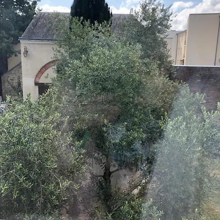 Saint Denis Maison 1 * לה מאנש