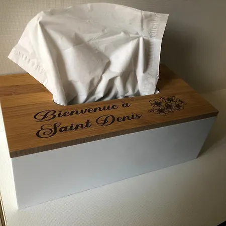 בית נופש Saint Denis Maison 1 *